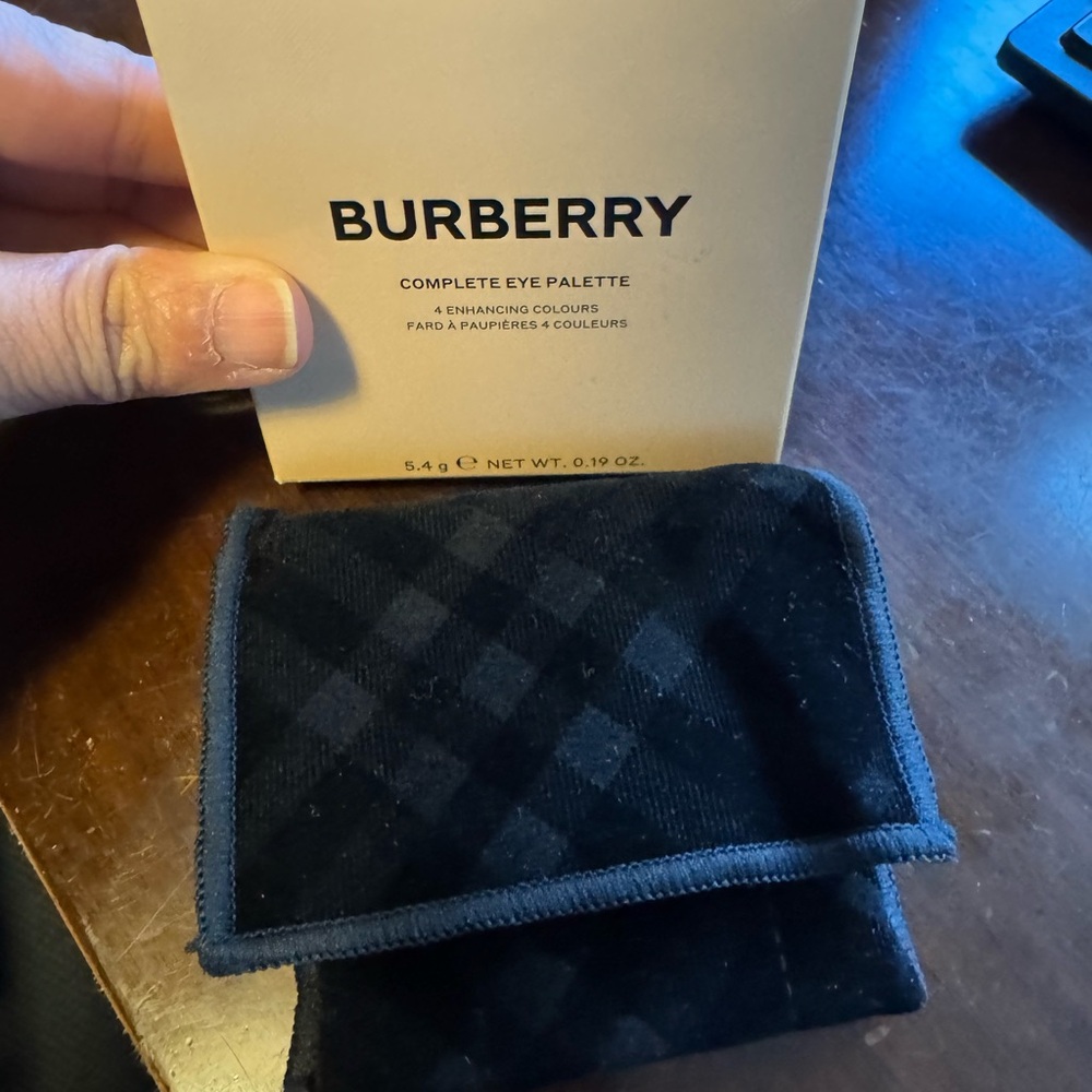 Burberry Mocha Eye Palette with Brush - Picture 5 of 6